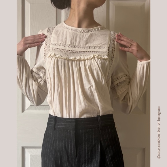 Ornate Ruffle Blouse by American Eagle, Women’s size S | Vintage-Style Blouse - Picture 6 of 6